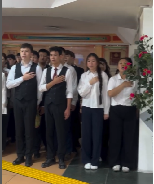 🎓 11-сынып оқушылары мемлекеттік емтихан тапсыруда 🇰🇿📚